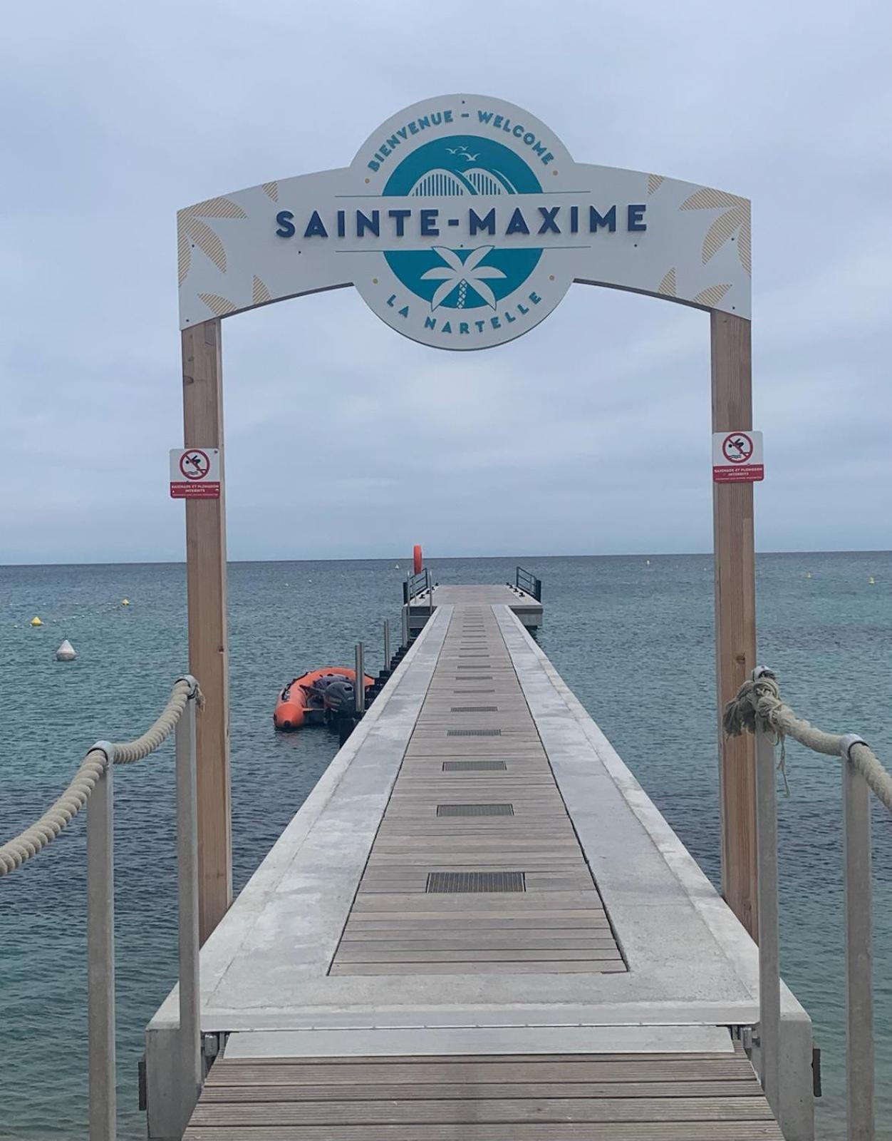 Reve D'Azur, 2 Chambres, Maison Julia En Bord De Mer A La Nartelle, Piscine Partagee, Parking & Terrasse Bbq, Wifi Et Draps Inclus Plage A Pied Sainte-Maxime Exterior foto